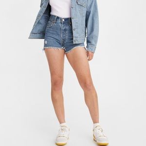 Levi’s Ribcage Women’s Shorts